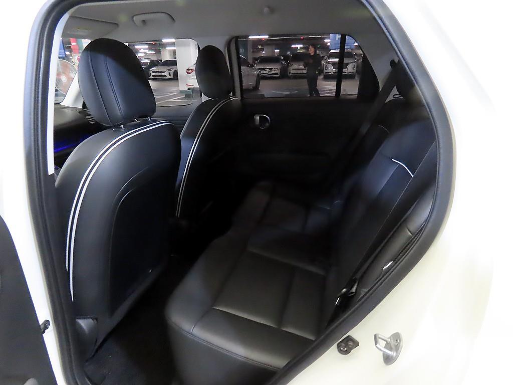 HYUNDAI Casper - Vista 7