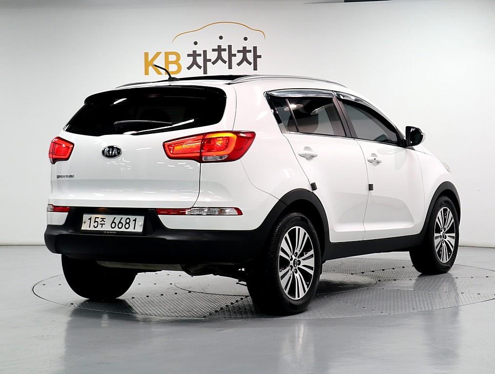 KIA Sportage - Vista 3
