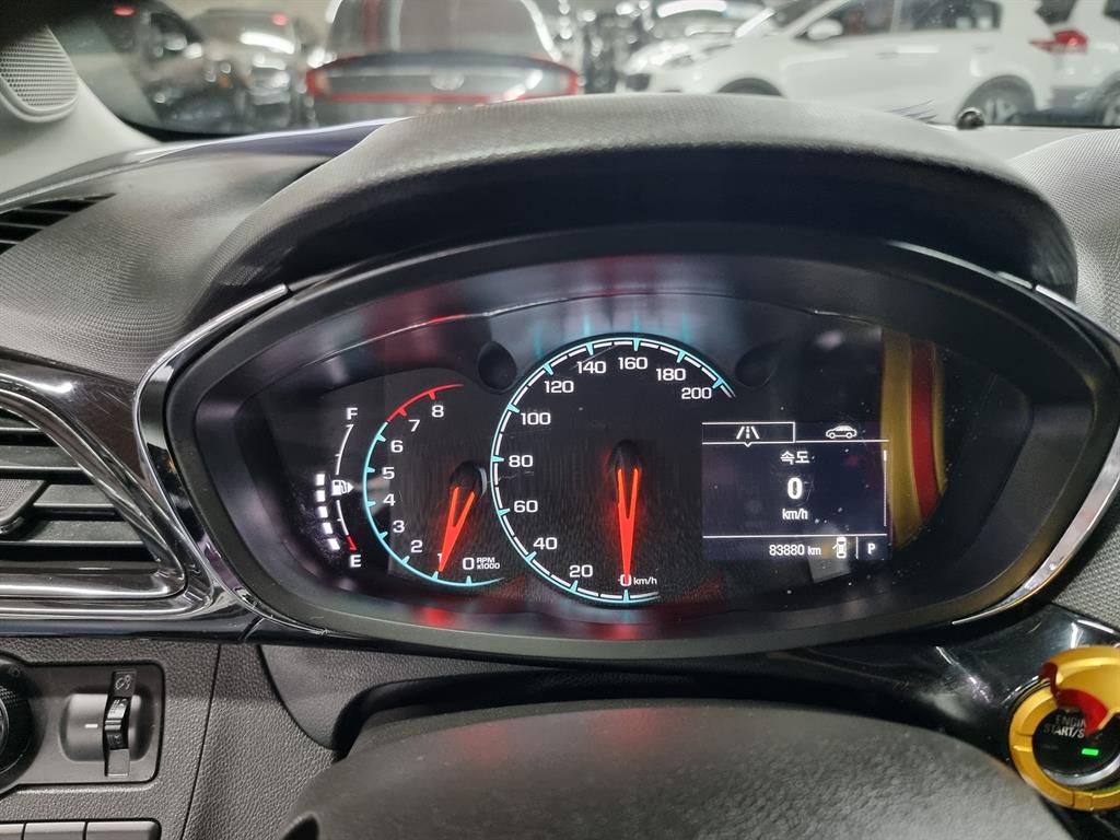 Chevrolet Spark - Vista 10