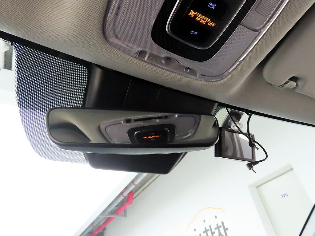 HYUNDAI Avante 2022 Blanco - Importación desde Corea - HF Imports Iquique - Foto 16