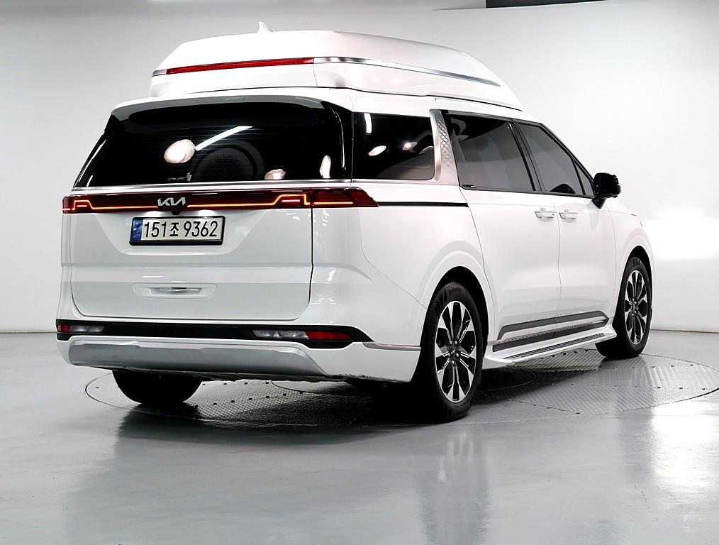 KIA Carnival - Vista 3