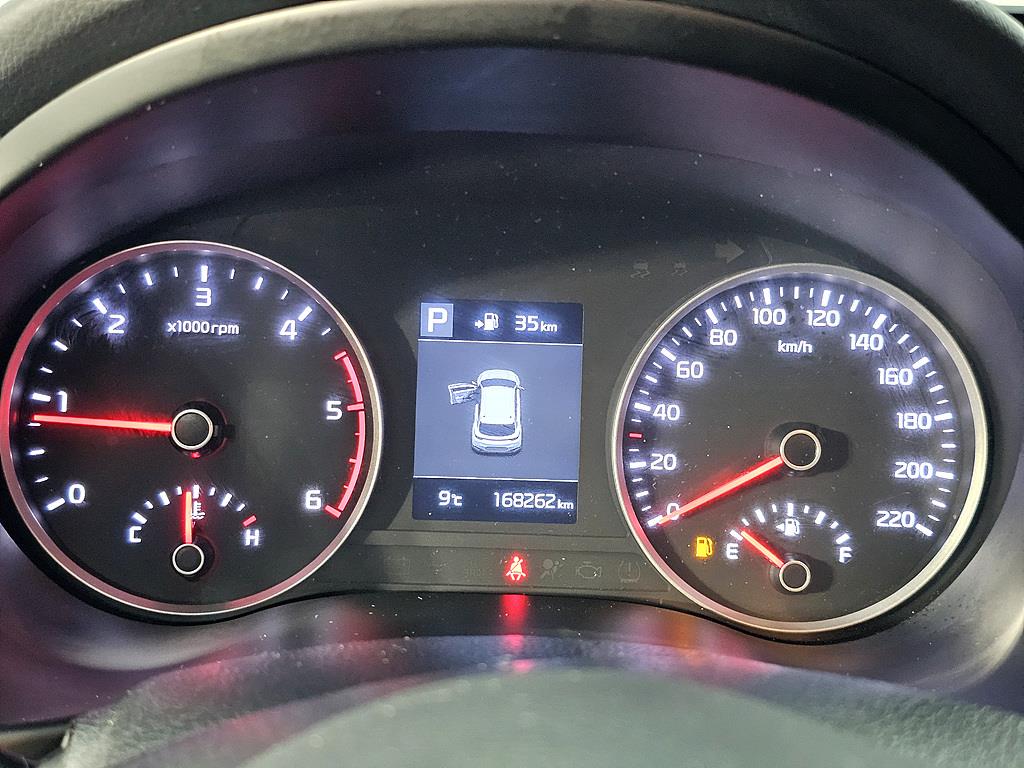 KIA Stonic - Vista 7