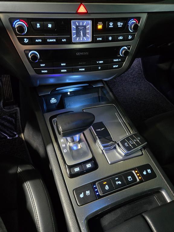 Genesis G80 2020 Blanco - Importación desde Corea - HF Imports Iquique - Foto 15