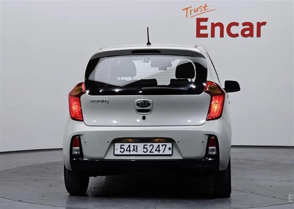 KIA Morning - Vista 4