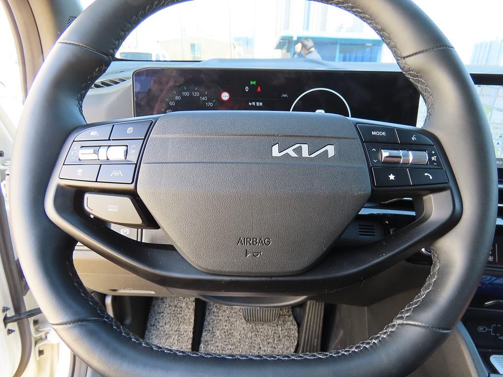 KIA Sportage - Vista 11