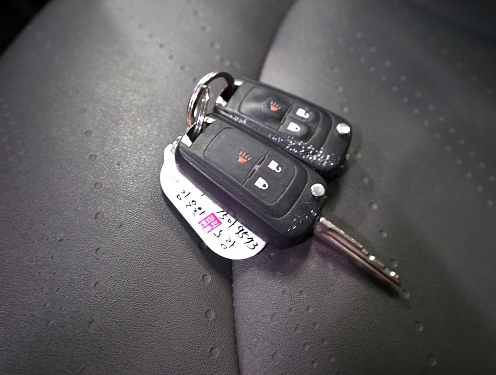 Chevrolet Spark 2014 Amarillo - Importación desde Corea - HF Imports Iquique - Foto 18