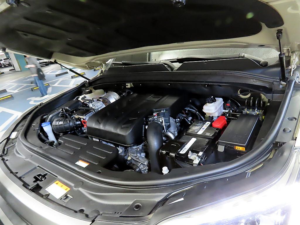 Ssangyong Rexton 2024 the color of pearl - Importación desde Corea - HF Imports Iquique - Foto 19