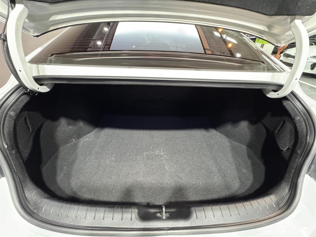 HYUNDAI Avante 2023 Blanco - Importación desde Corea - HF Imports Iquique - Foto 17