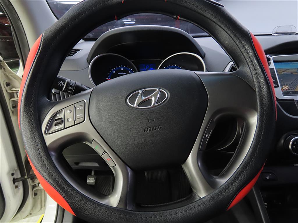 HYUNDAI Tucson - Vista 8