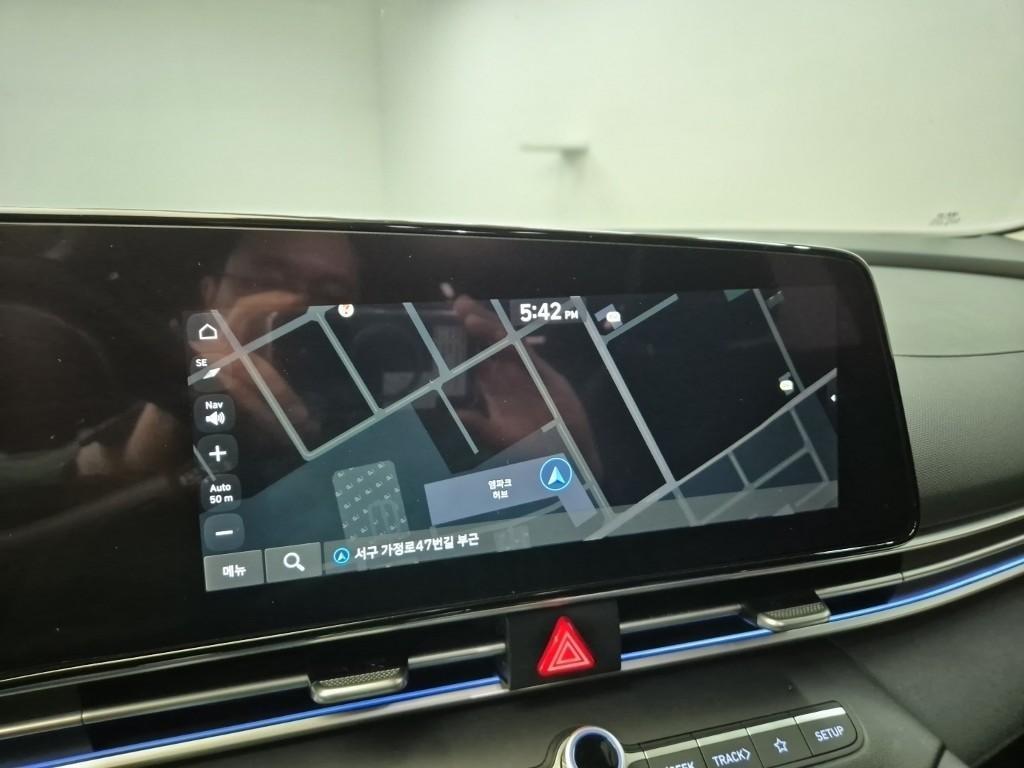 HYUNDAI Avante 2021 Blanco - Importación desde Corea - HF Imports Iquique - Foto 13