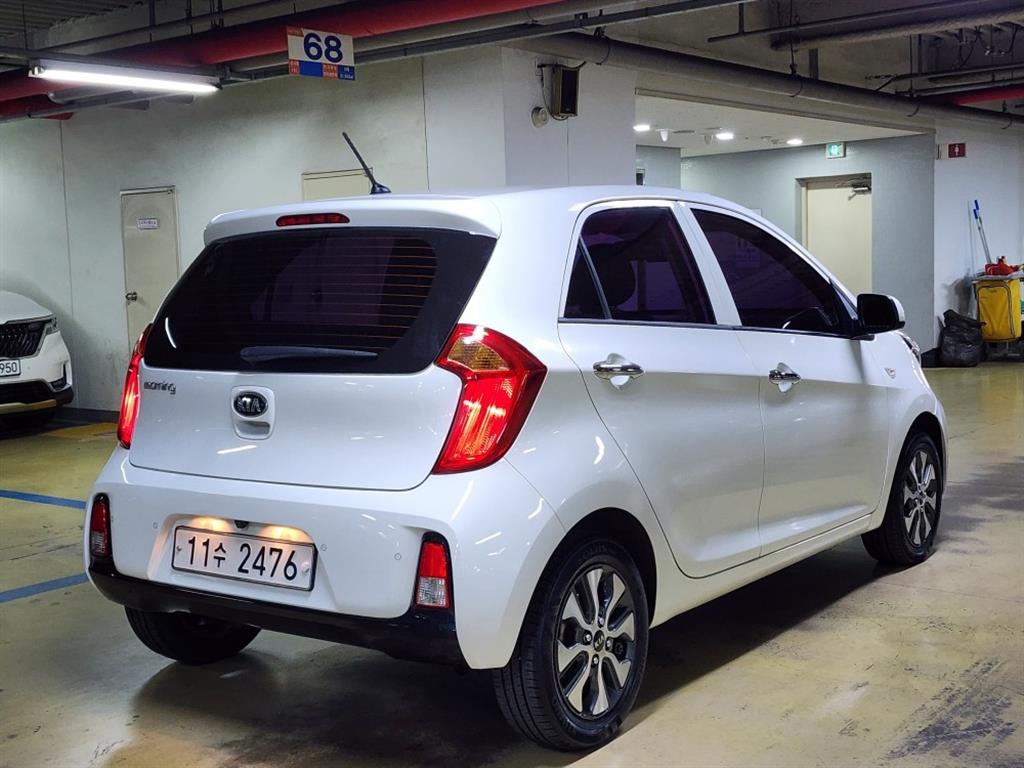 KIA Morning - Vista 4