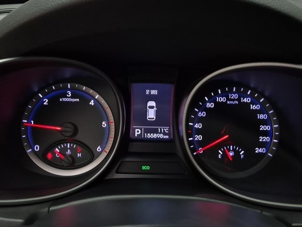 HYUNDAI Santa Fe - Vista 6