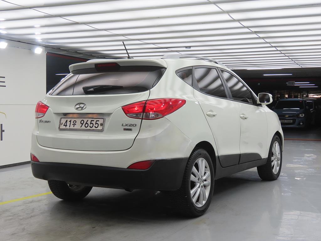 HYUNDAI Tucson - Vista 4