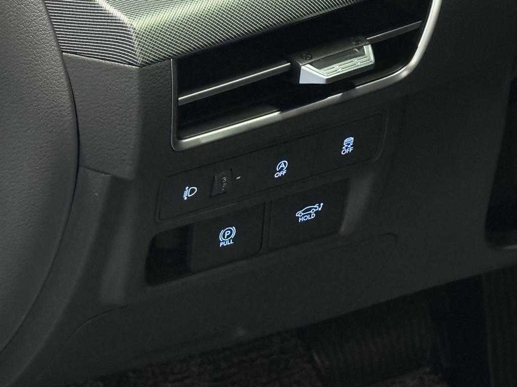 HYUNDAI Sonata - Vista 11