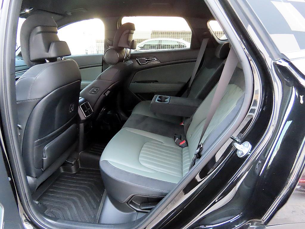 KIA Sportage - Vista 6