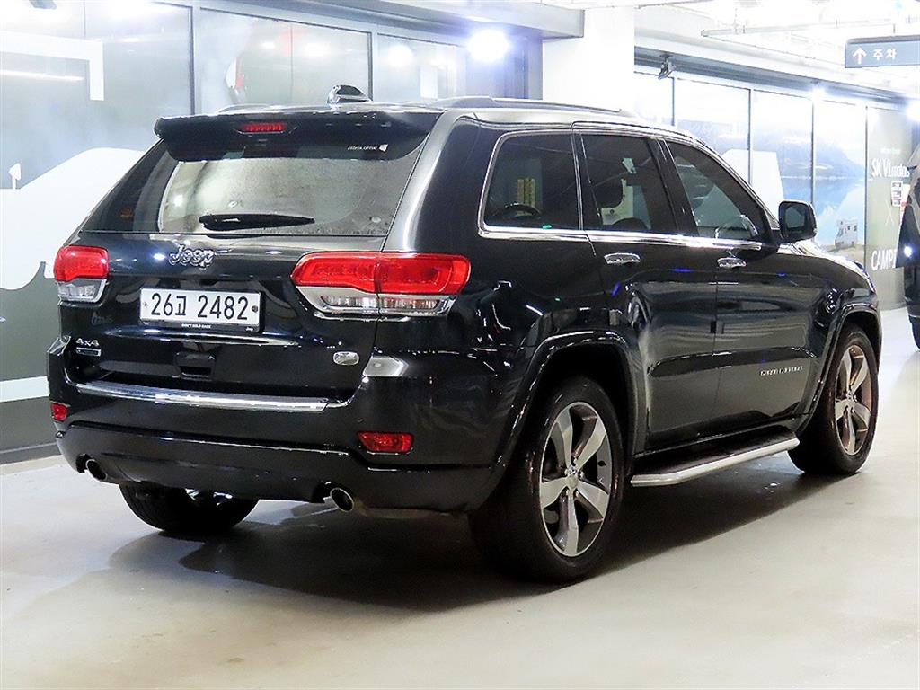 Jeep Cherokee - Vista 4