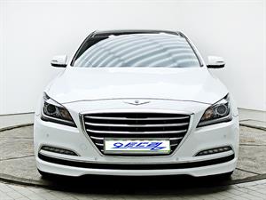 HYUNDAI Genesis - Vista 2