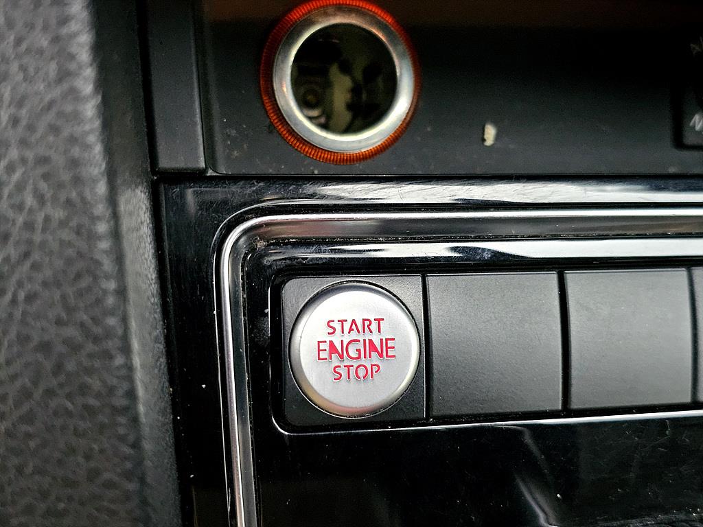 Volkswagen Jetta 2015 Plateado - Importación desde Corea - HF Imports Iquique - Foto 16