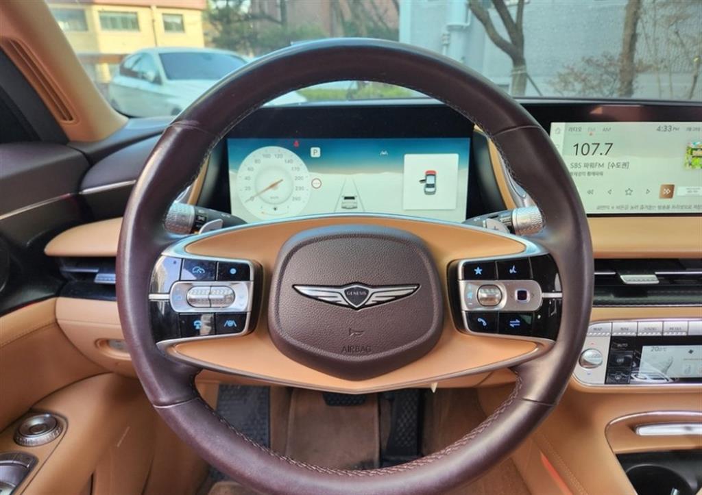 Genesis G90 - Vista 7