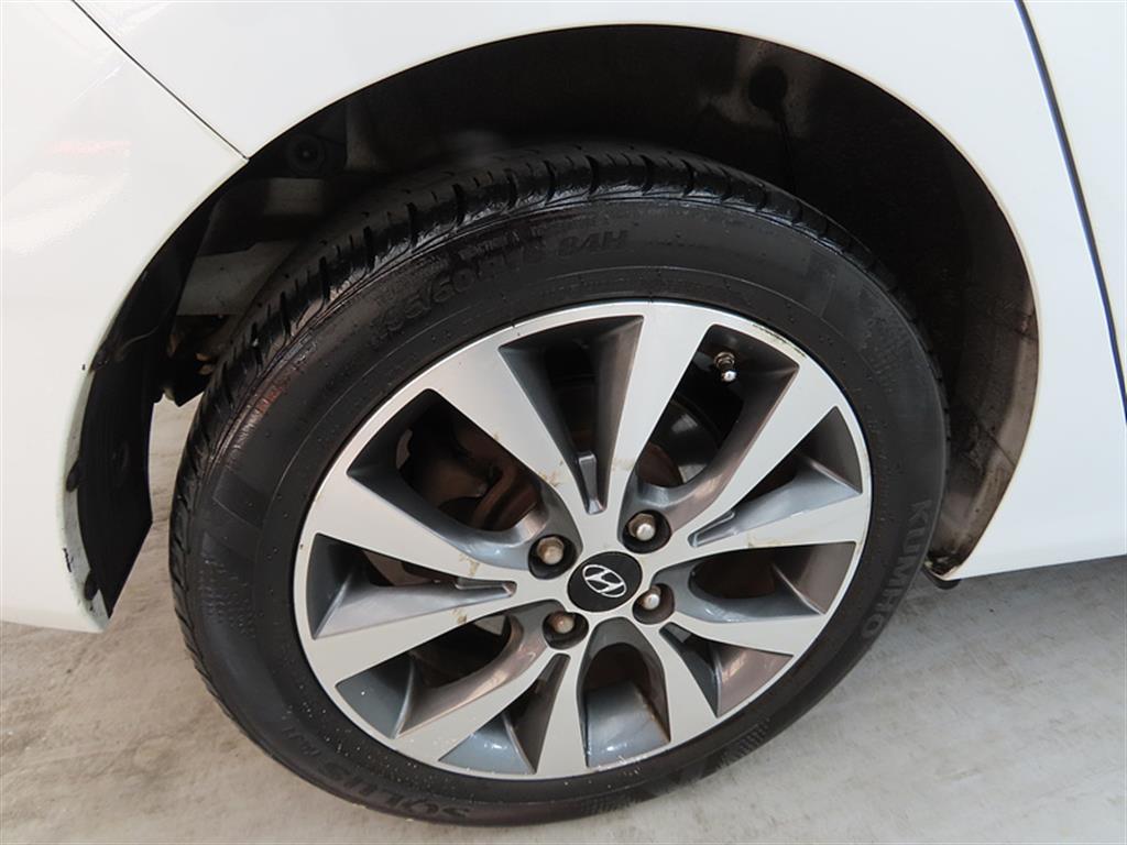 HYUNDAI Accent 2015 Blanco - Importación desde Corea - HF Imports Iquique - Foto 20