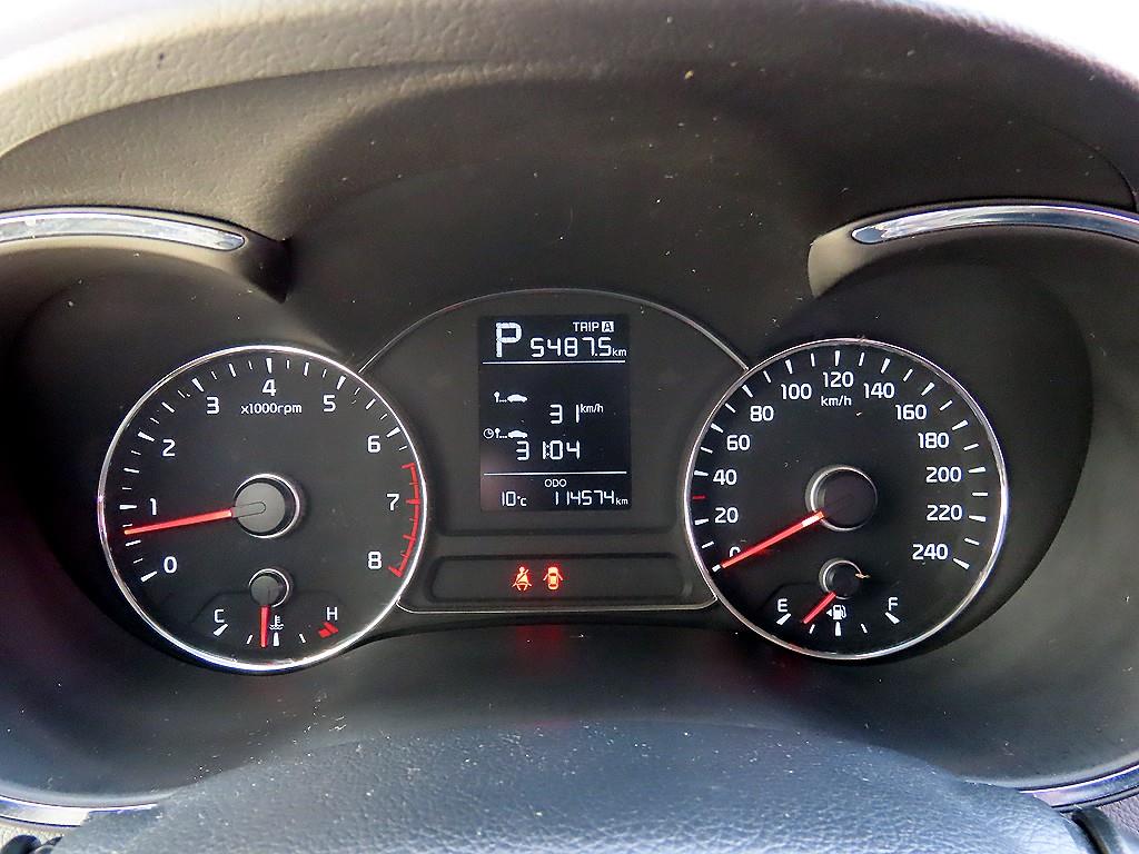 KIA K3 - Vista 9