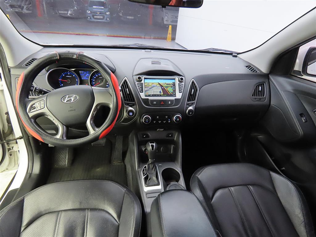 HYUNDAI Tucson - Vista 7