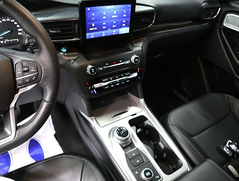 Ford Explorer - Vista 11