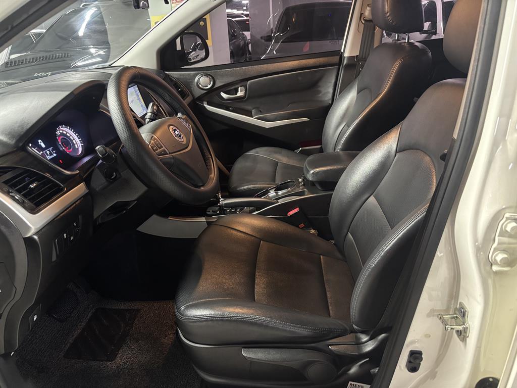 Ssangyong Korando - Vista 9