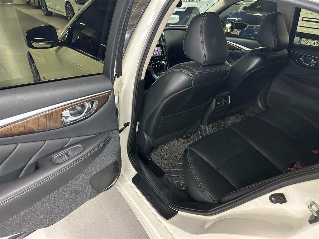 Infiniti Q 2016 Blanco - Importación desde Corea - HF Imports Iquique - Foto 15