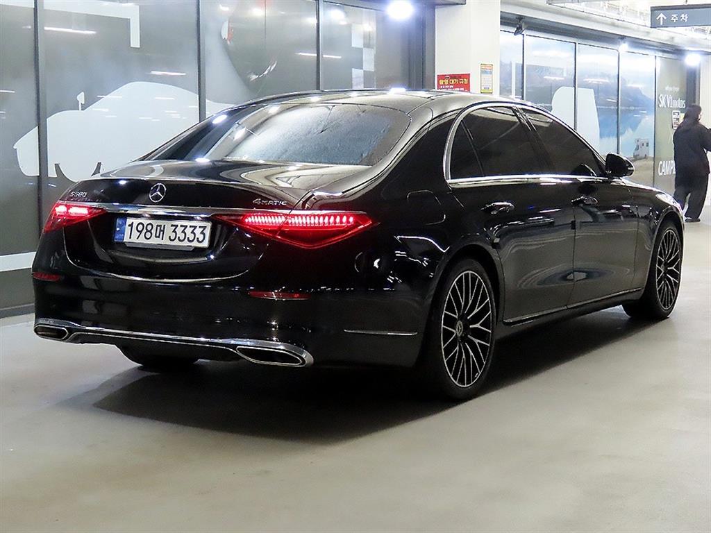 Mercedes Benz S Class - Vista 5
