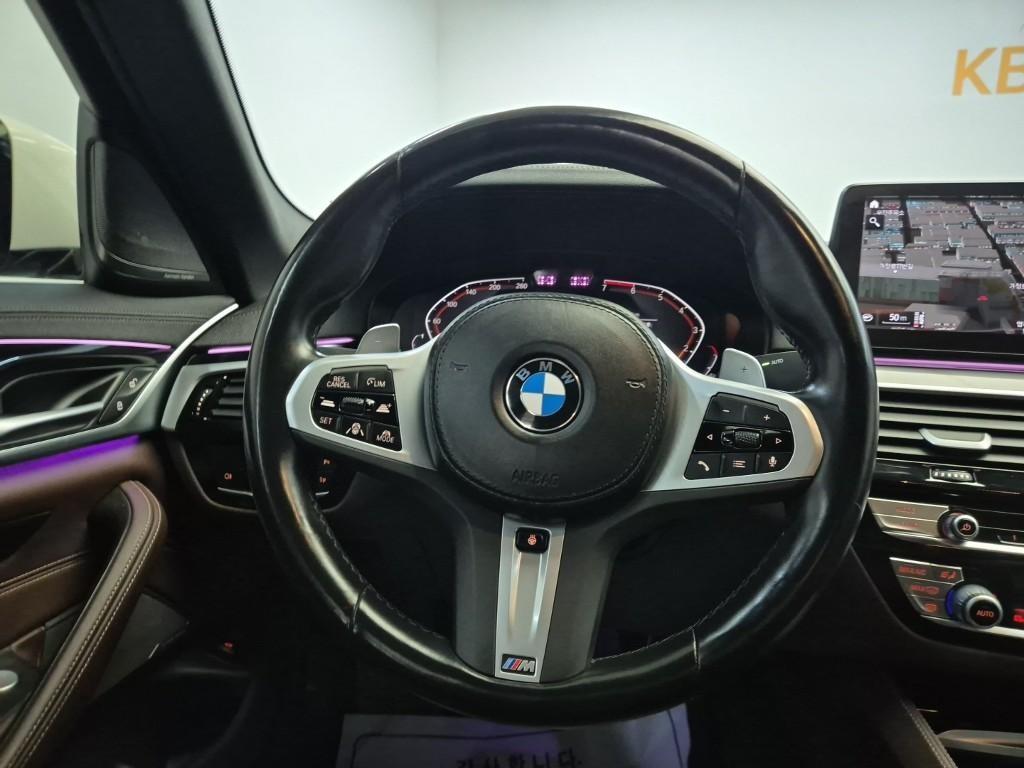 BMW 5 Series - Vista 10