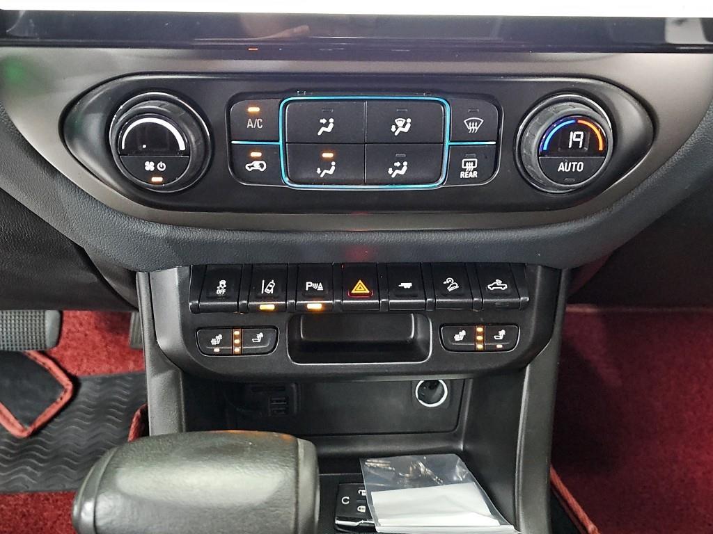 Chevrolet ?Colorado 2021 Negro - Importación desde Corea - HF Imports Iquique - Foto 14