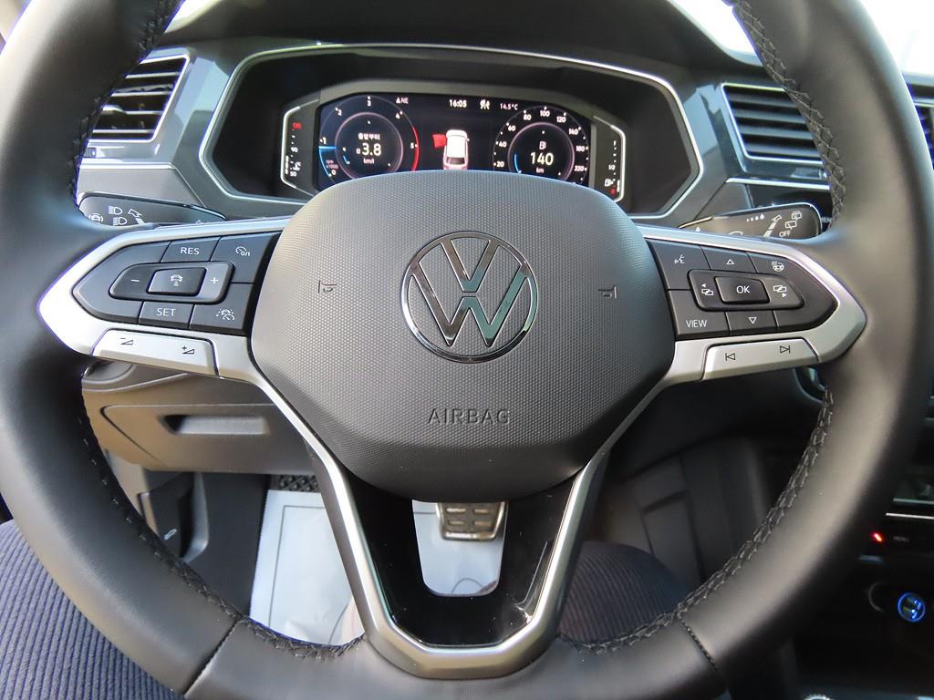 Volkswagen Tiguan - Vista 11