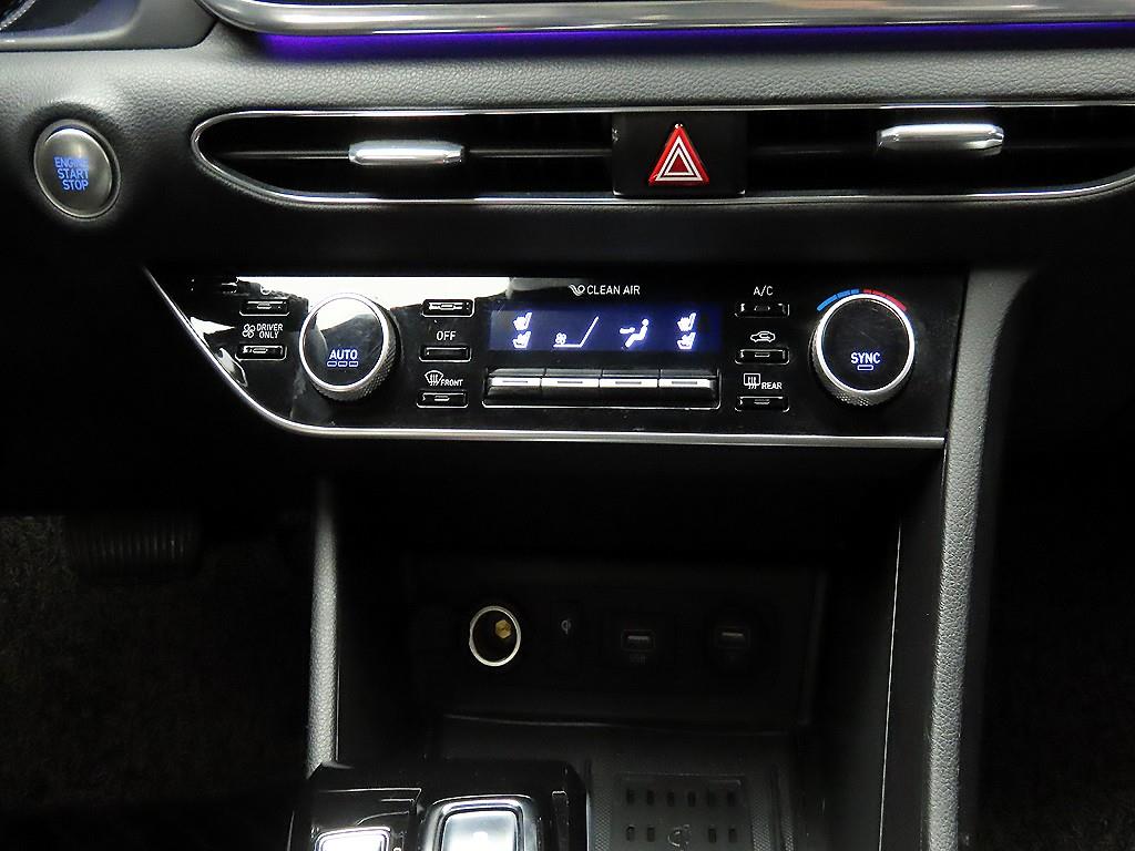 HYUNDAI Sonata 2022 Negro - Importación desde Corea - HF Imports Iquique - Foto 16