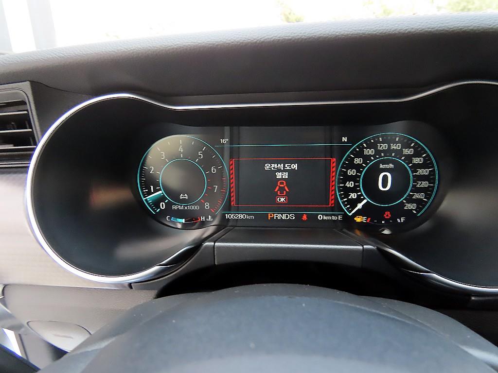 Ford Mustang - Vista 9