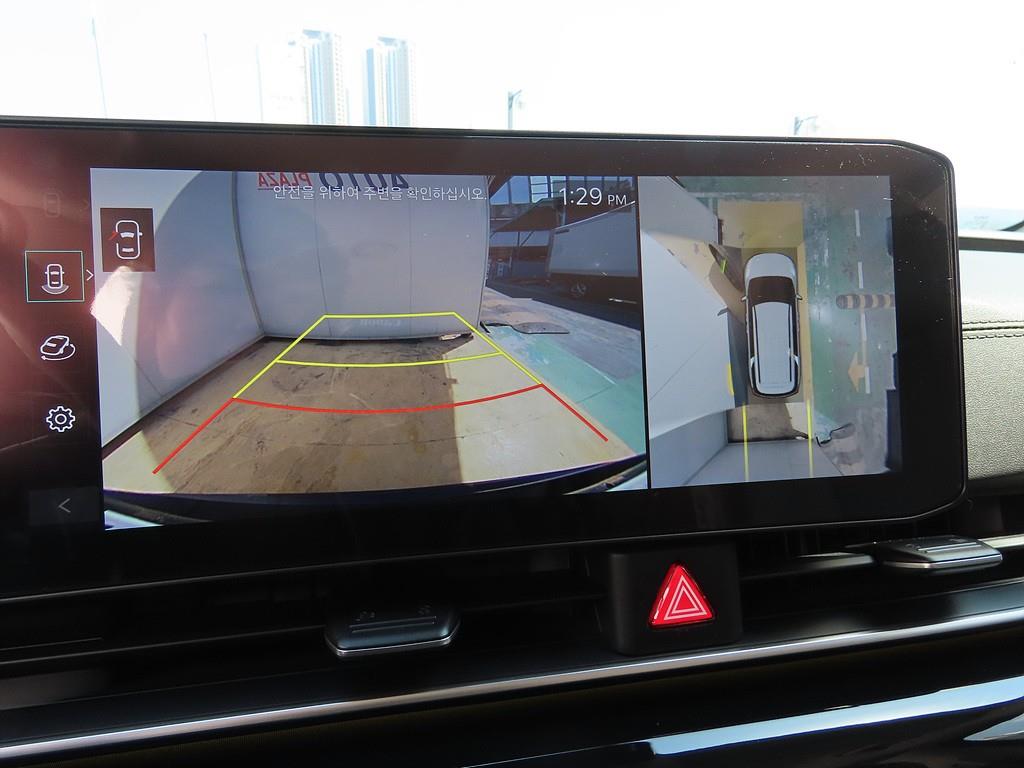 KIA Carnival - Vista 10