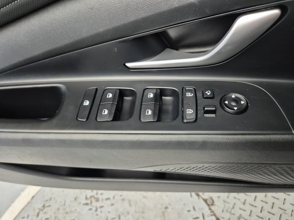 HYUNDAI Avante 2021 Gris - Importación desde Corea - HF Imports Iquique - Foto 17