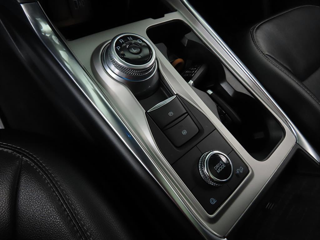 Ford Explorer - Vista 9