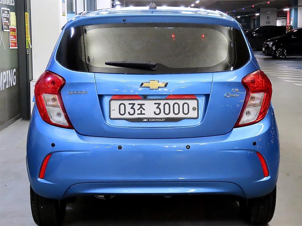 Chevrolet Spark - Vista 5