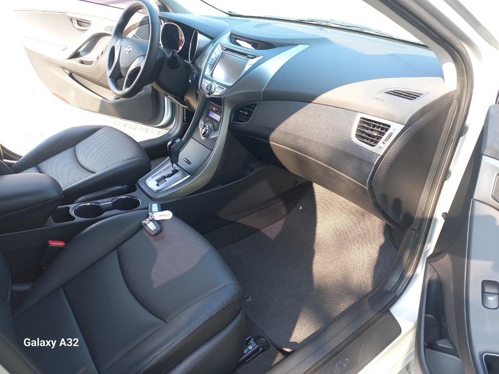 HYUNDAI Avante 2014 Gris - Importación desde Corea - HF Imports Iquique - Foto 17