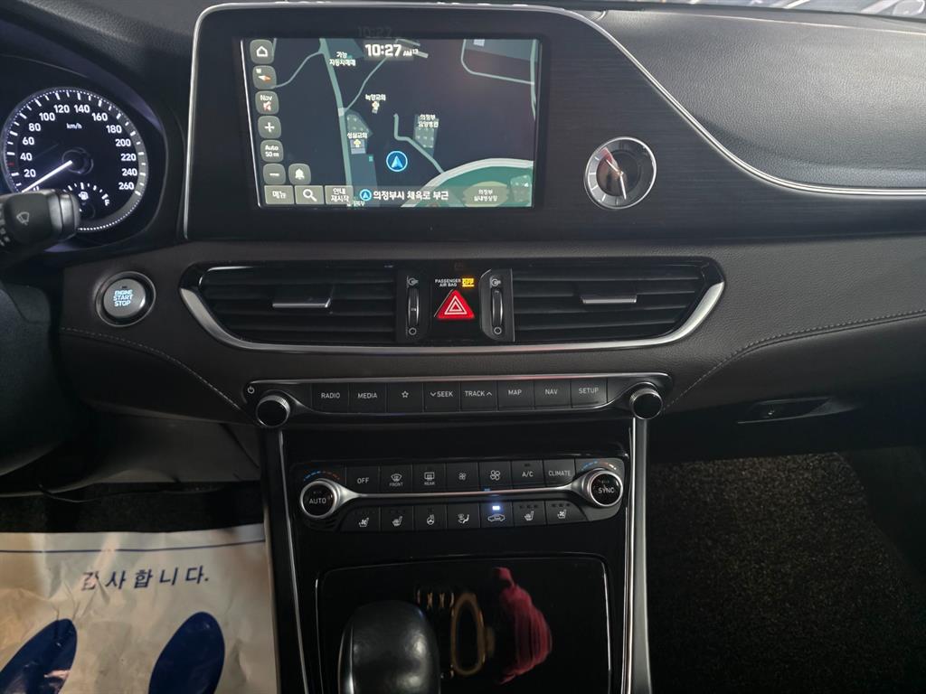 HYUNDAI Grandeur - Vista 5