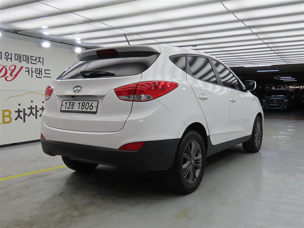 HYUNDAI Tucson - Vista 4