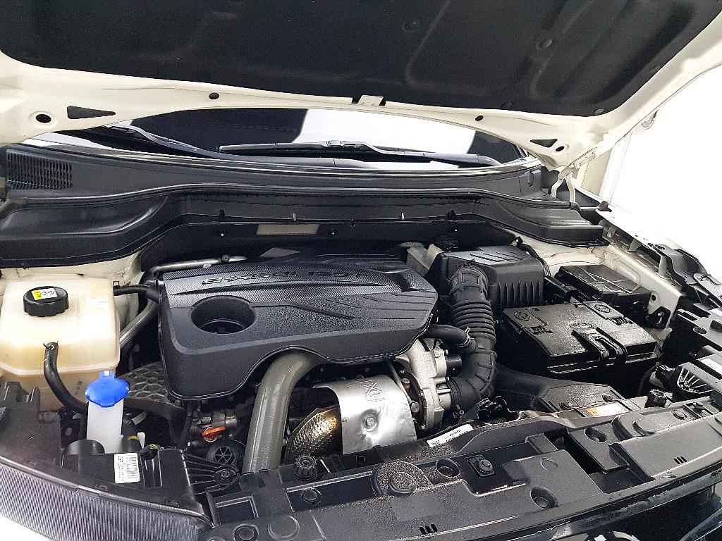 Ssangyong Tivoli - Vista 6