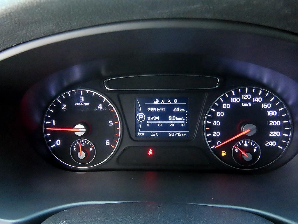 KIA Sorento - Vista 9