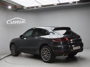 Porsche Macan - Vista 6