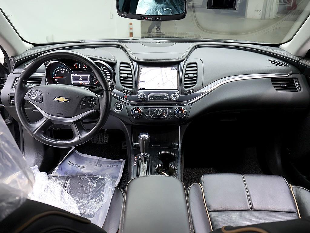 Chevrolet Impala - Vista 9