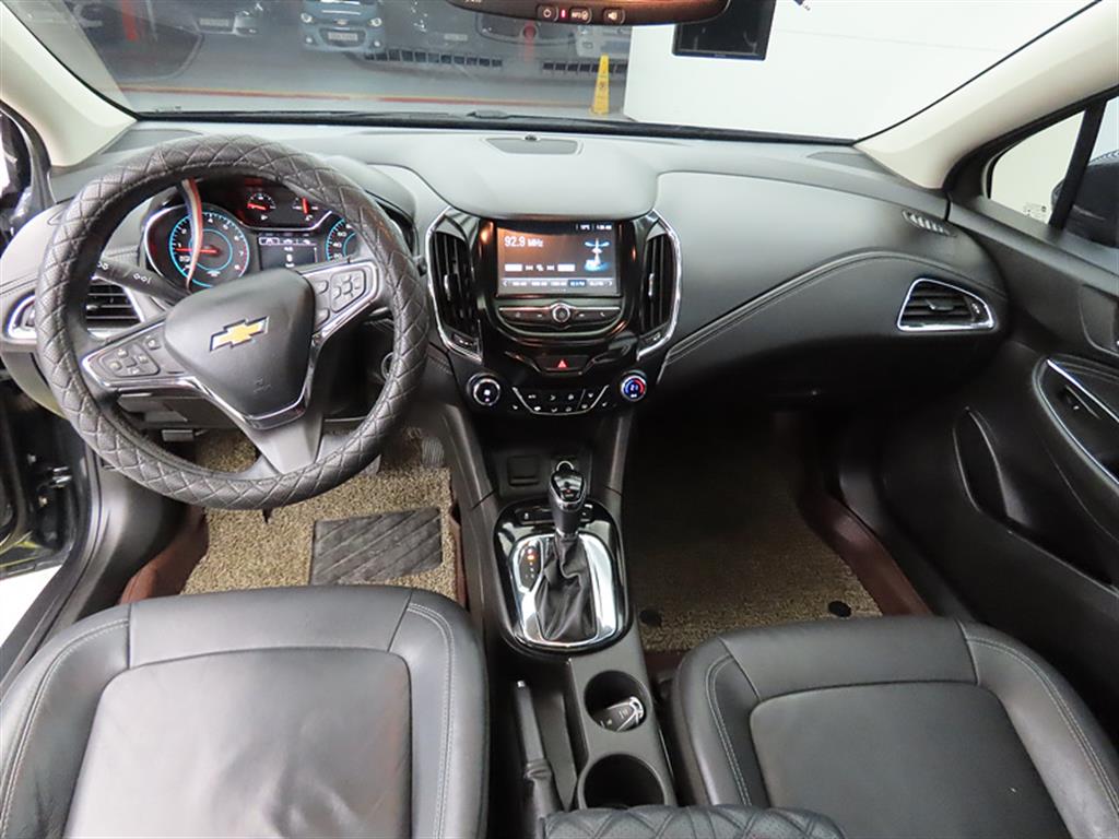 Chevrolet Cruise - Vista 7