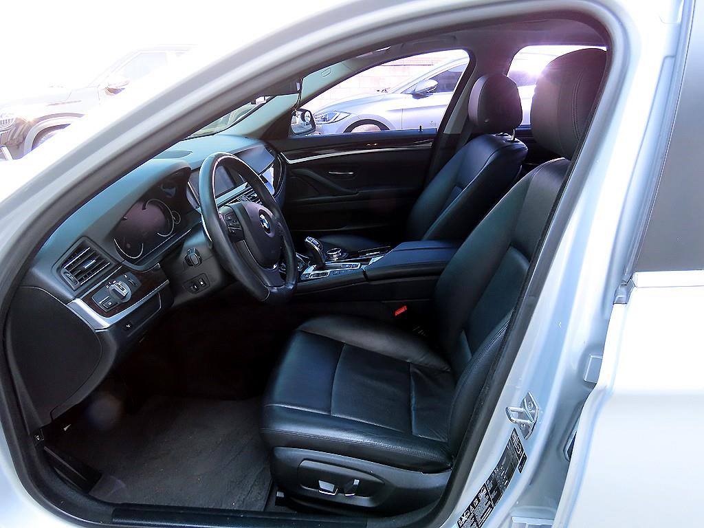 BMW 5 Series - Vista 5