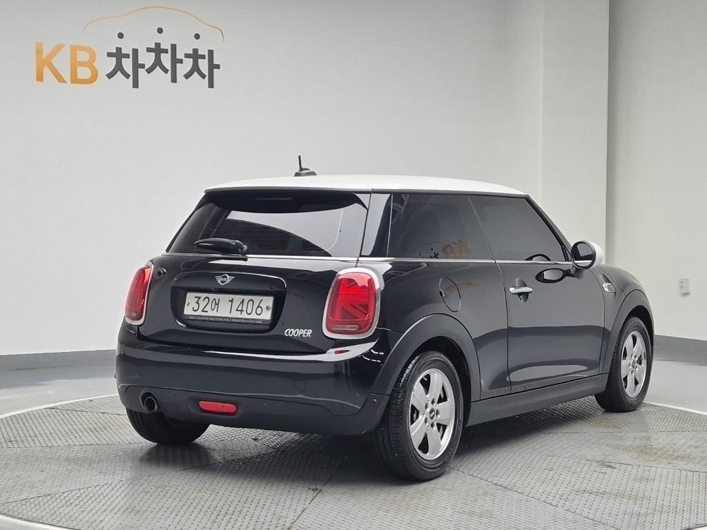 Mini Cooper - Vista 4