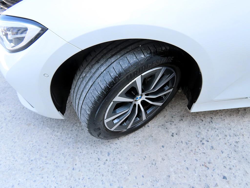 BMW 3 series 2022 Negro - Importación desde Corea - HF Imports Iquique - Foto 20